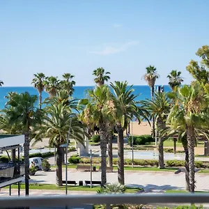 Departamento 4 Ambientes - - Primera Linea De Mar , Salou España